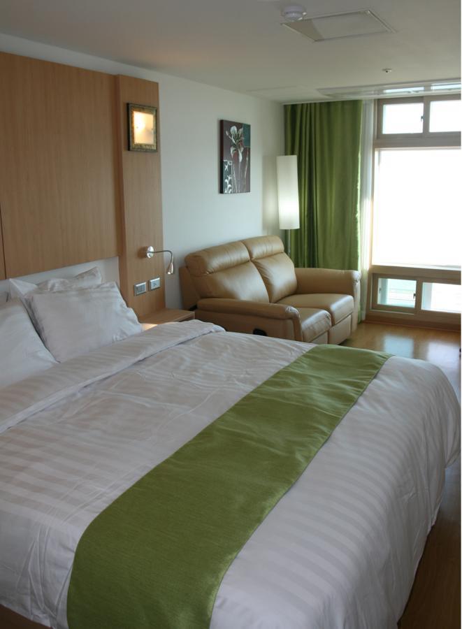 Gunsan Apple Tree Hotel Eksteriør billede