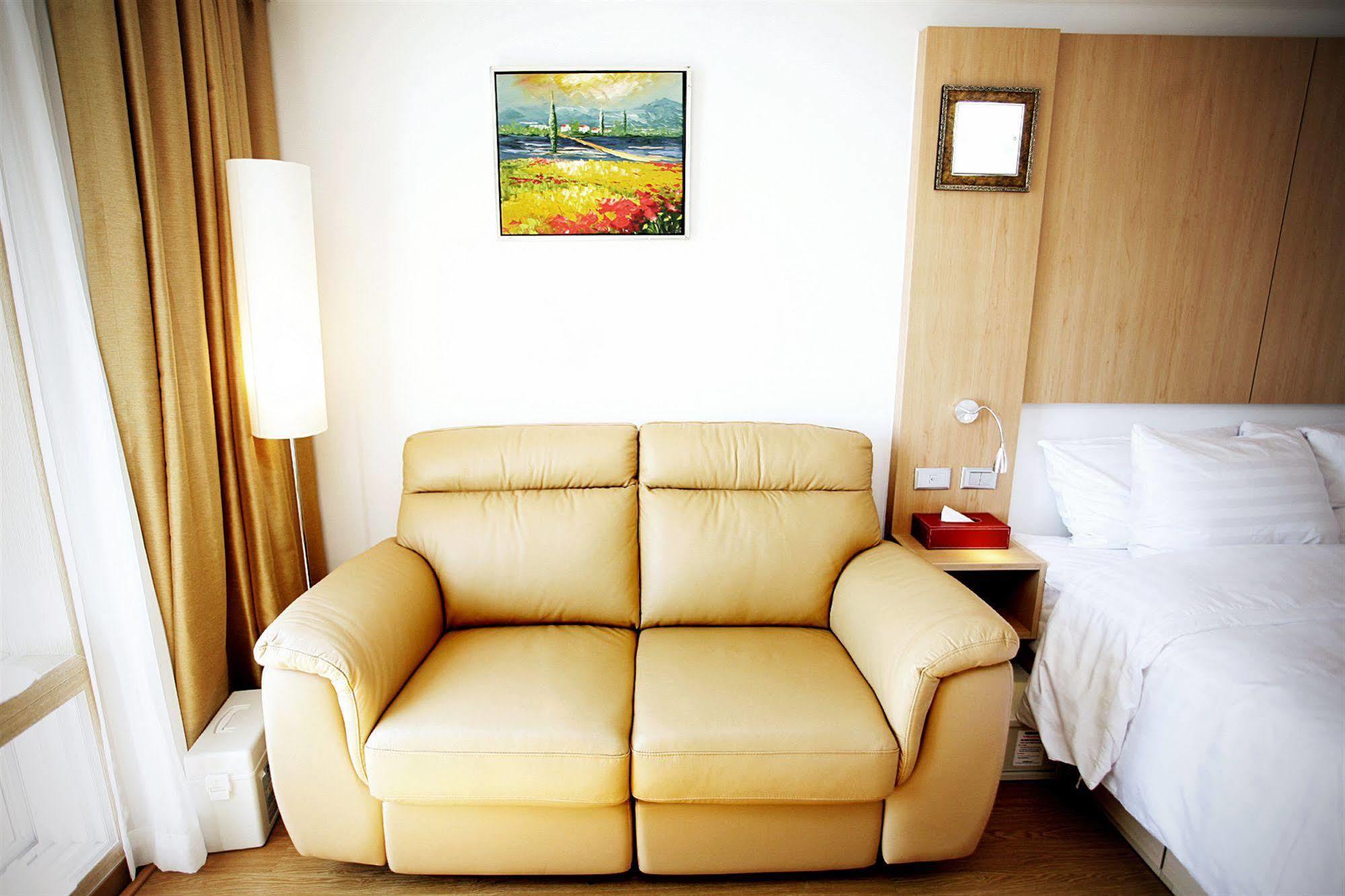 Gunsan Apple Tree Hotel Eksteriør billede